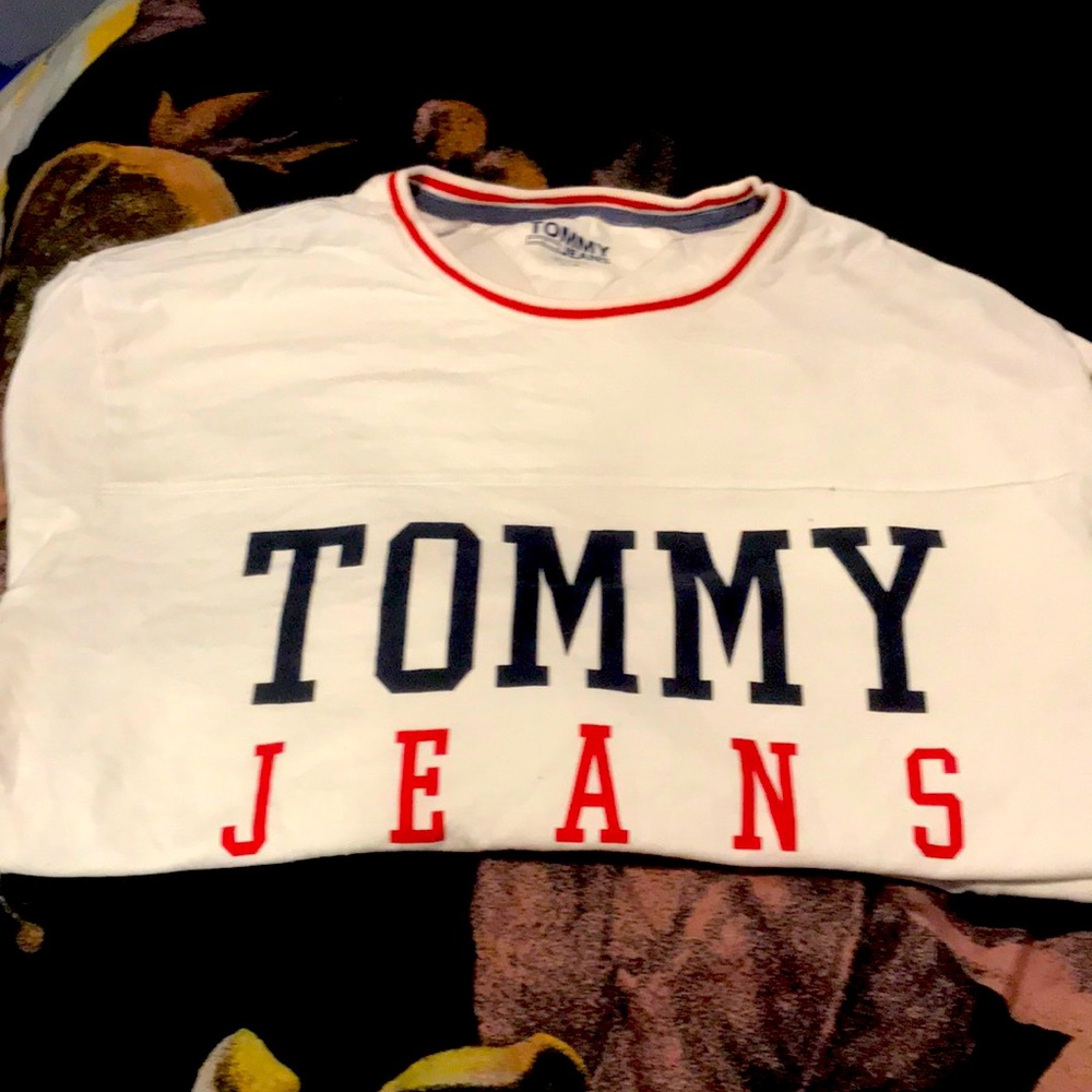 Tommy Jeans shirt